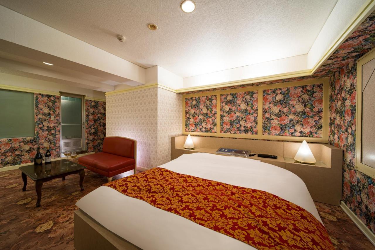 Hotel Namba Alpha (Adults Only) Osaka Zewnętrze zdjęcie