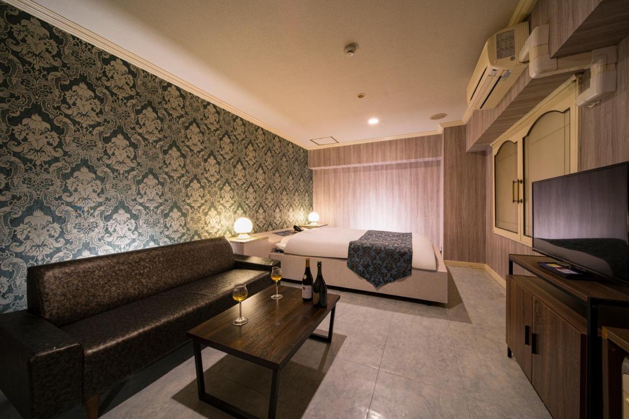 Hotel Namba Alpha (Adults Only) Osaka Zewnętrze zdjęcie